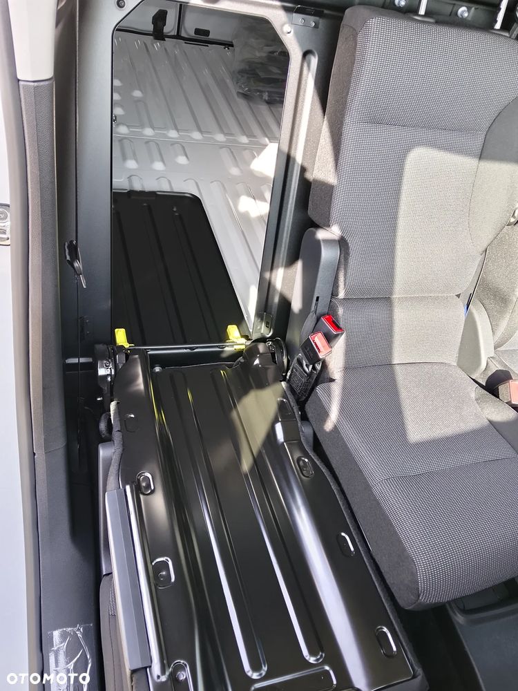 Peugeot PARTNER - 12