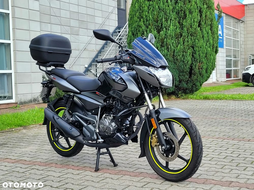Bajaj Pulsar - 22