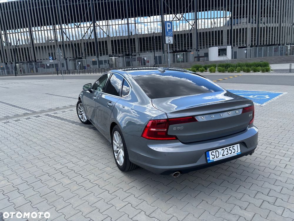 Volvo S90 D4 Momentum - 8