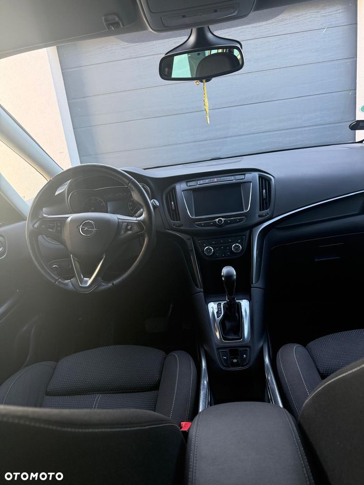 Opel Zafira Tourer 1.6 SIDI Turbo Innovation - 14