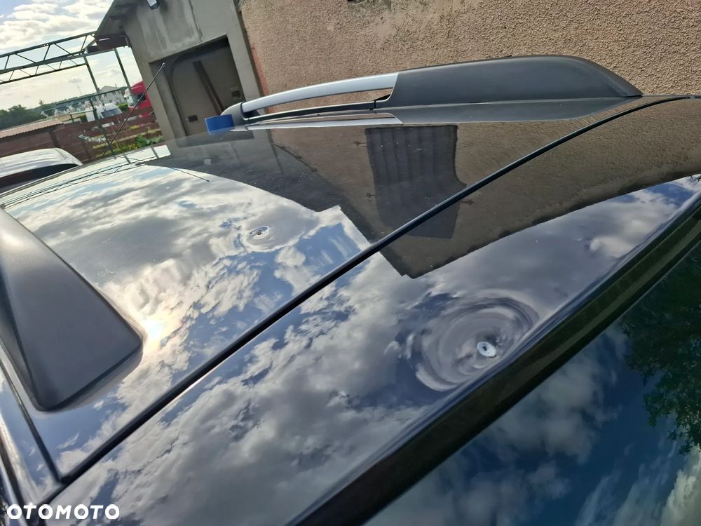 Dacia Duster 1.6 - 9