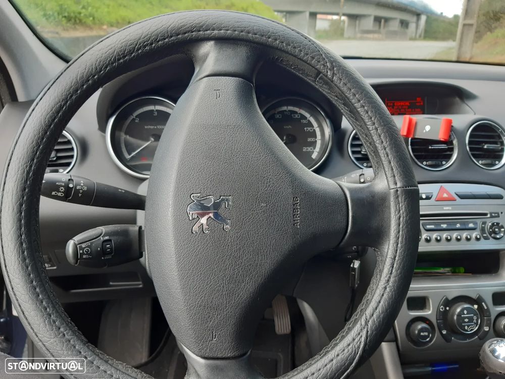 Peugeot 308 1.6 HDi Executive - 7
