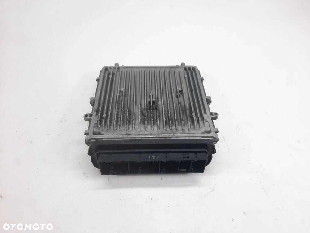 KOMPUTER STEROWNIK SILNIKA BMW 5 F10 F11 520d 2.0 D 8510137 - 3