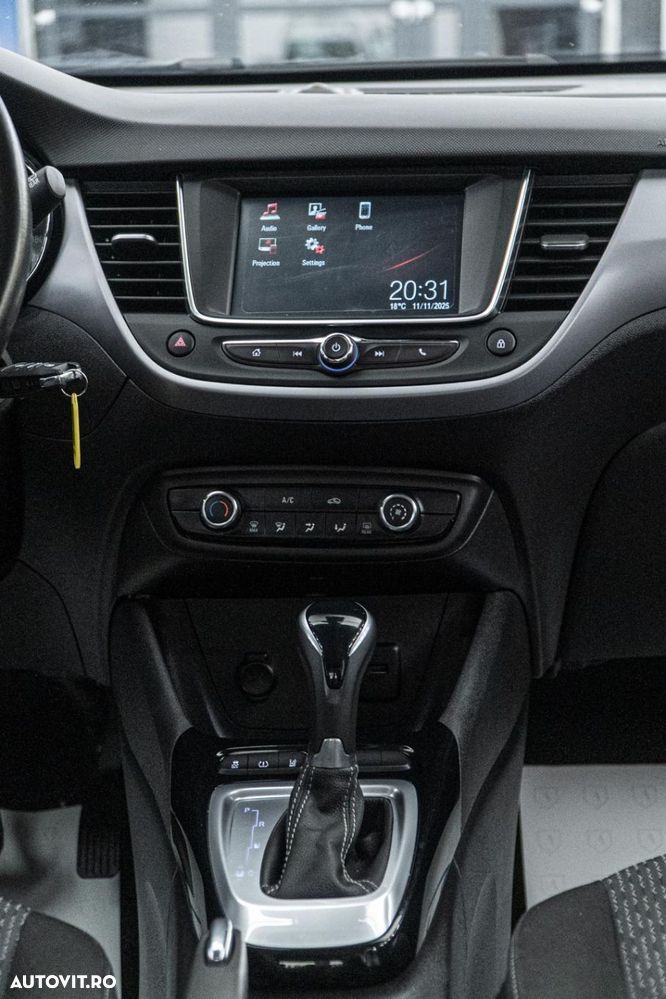 Opel Crossland 1.2 Start/Stop Aut. Elegance - 4