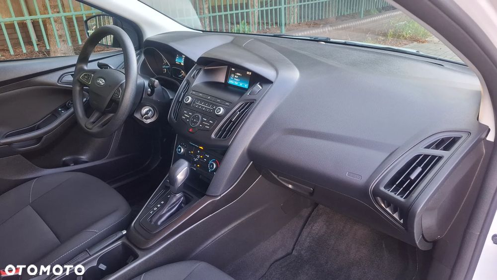 Ford Focus - 18