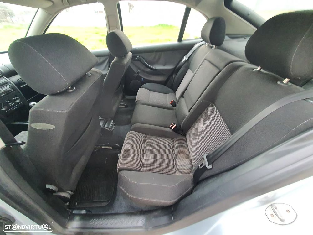 SEAT Leon 1.9 TDI Sport - 13