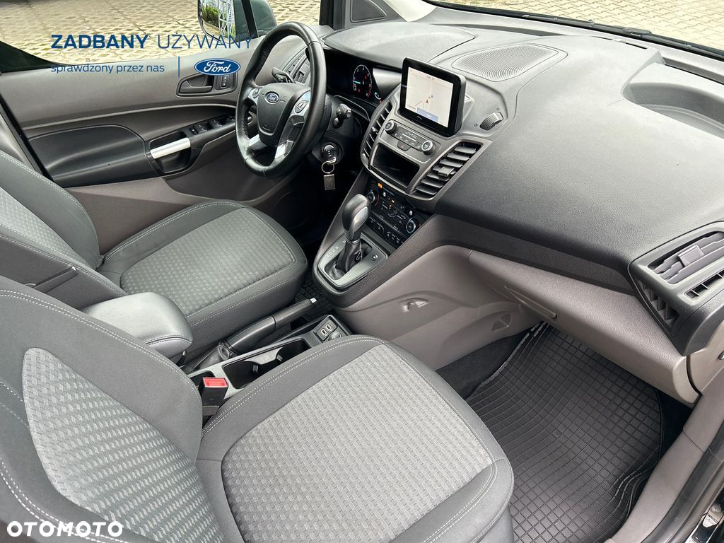 Ford Transit Connect - 13