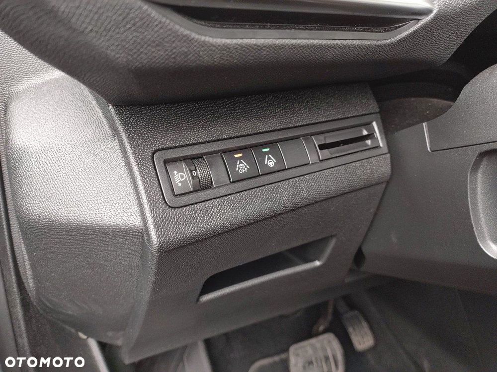 Peugeot 5008 1.5 BlueHDi Allure Pack S&S EAT8 - 19