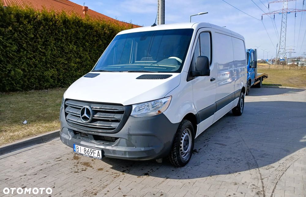 Mercedes-Benz Sprinter - 3