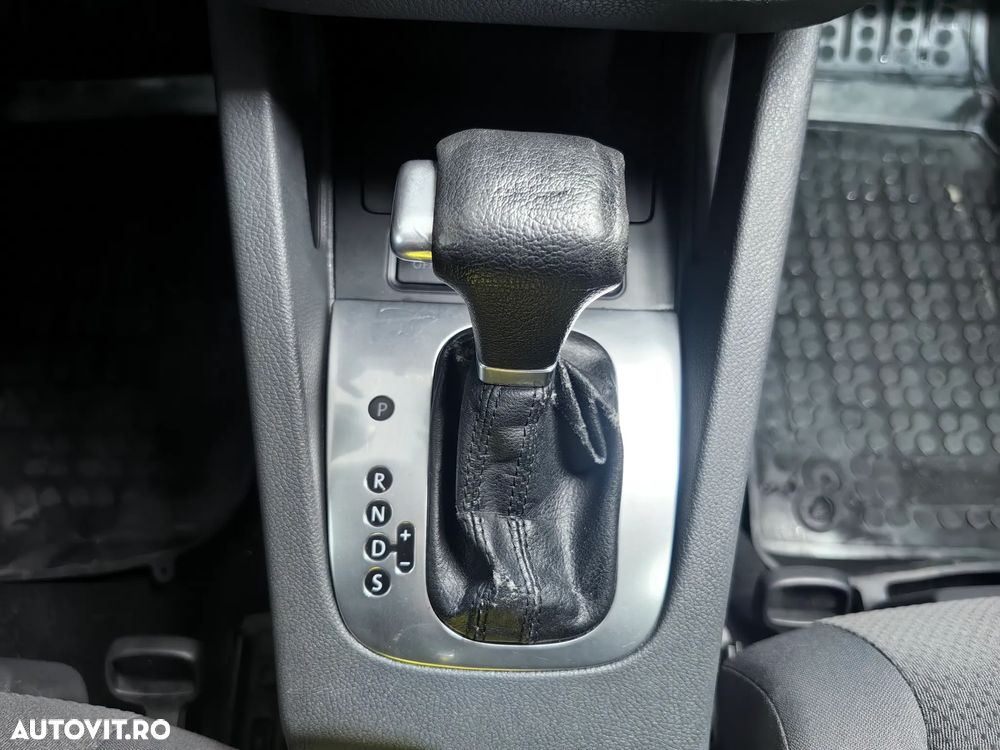 Volkswagen Golf 1.6 Automatik - 10