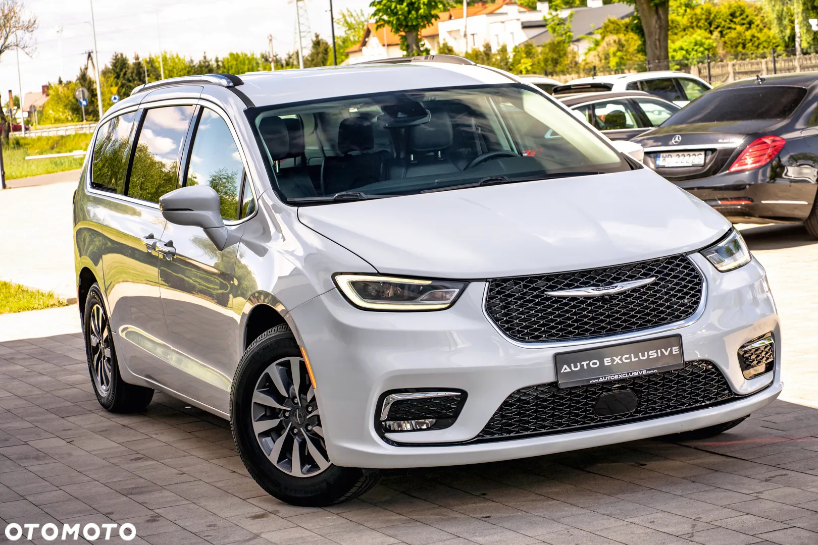 Chrysler Pacifica - 29