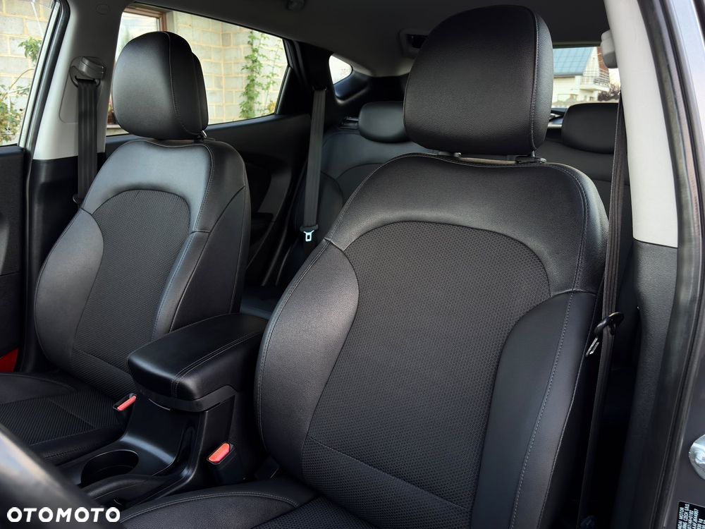 Hyundai ix35 1.6 GDI Comfort 2WD - 19