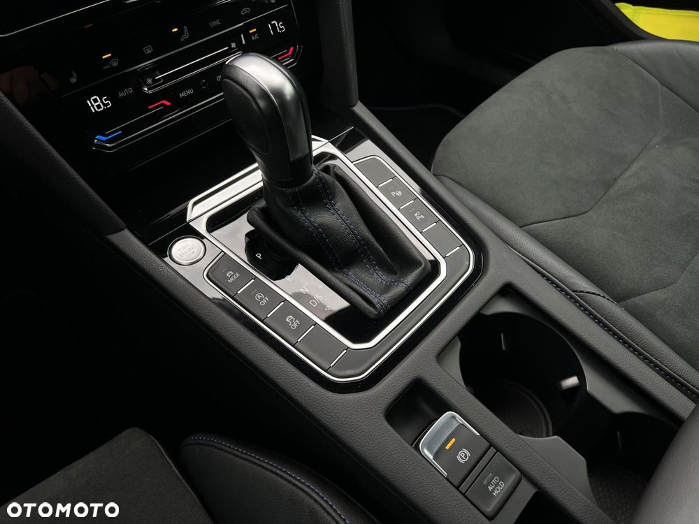 Volkswagen Arteon 2.0 TSI 4Motion R DSG - 30