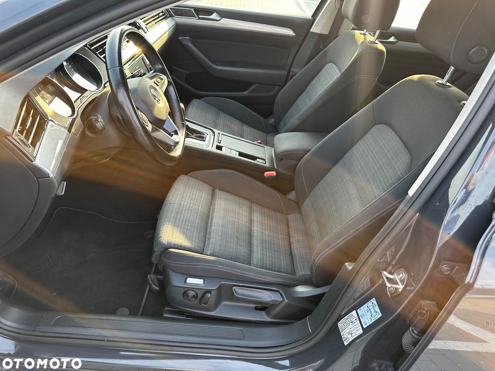 Volkswagen Passat 1.5 TSI EVO Business DSG - 15