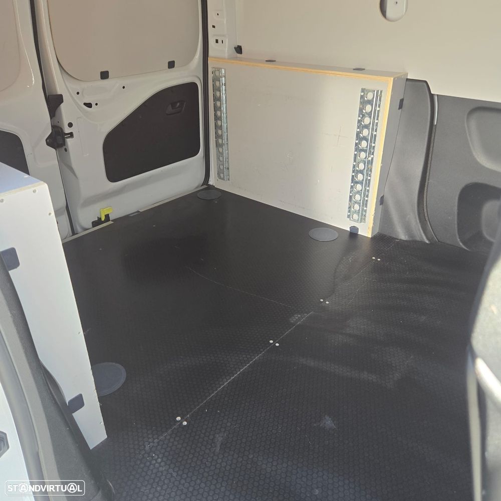 Peugeot E-Partner 50kW - 8