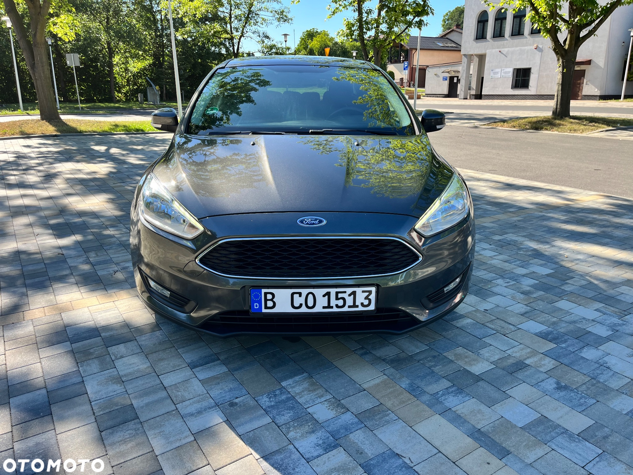 Ford Focus 1.0 EcoBoost Start-Stopp-System Business Edition - 2