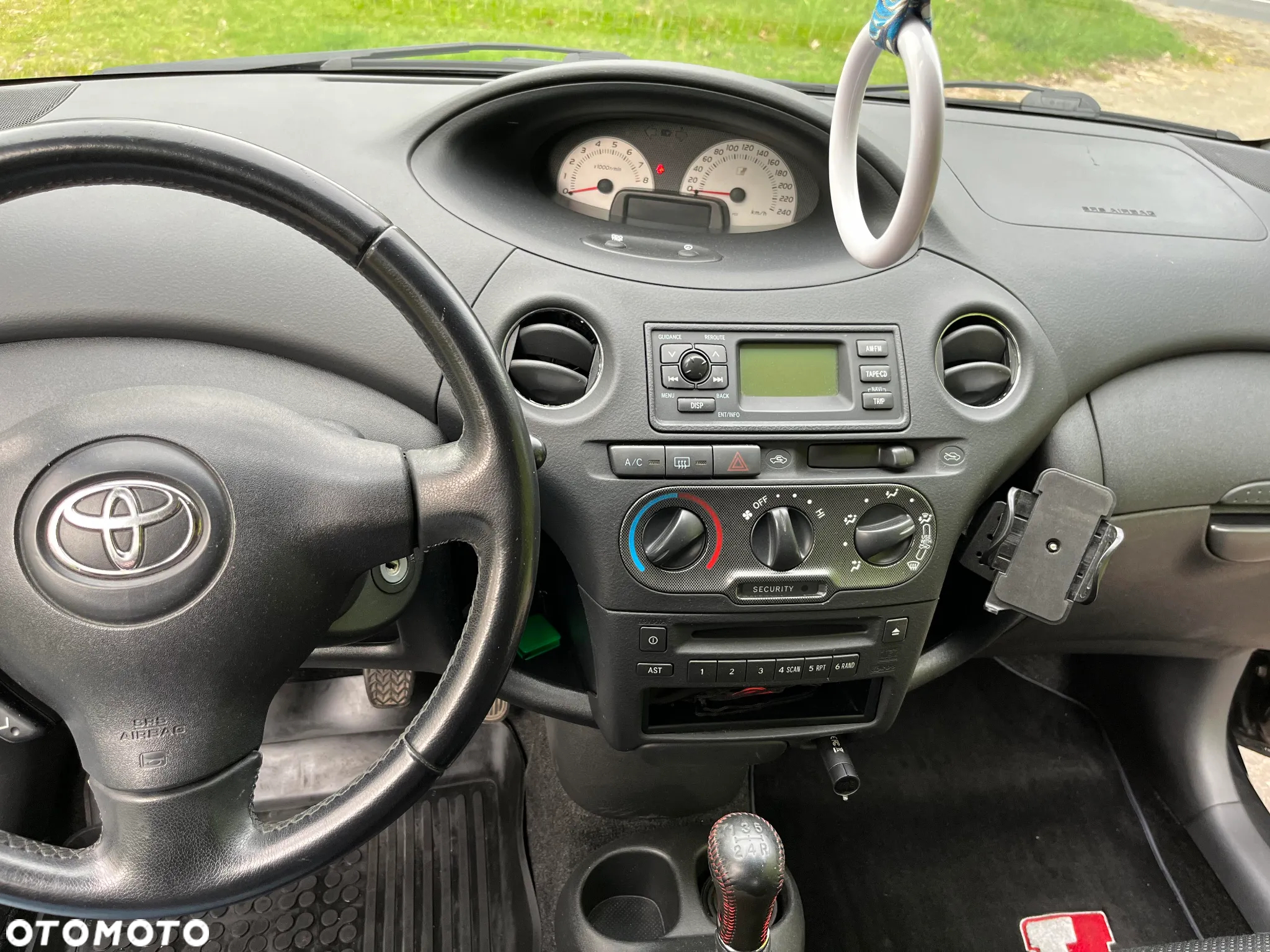 Toyota Yaris 1.5 TSport - 8