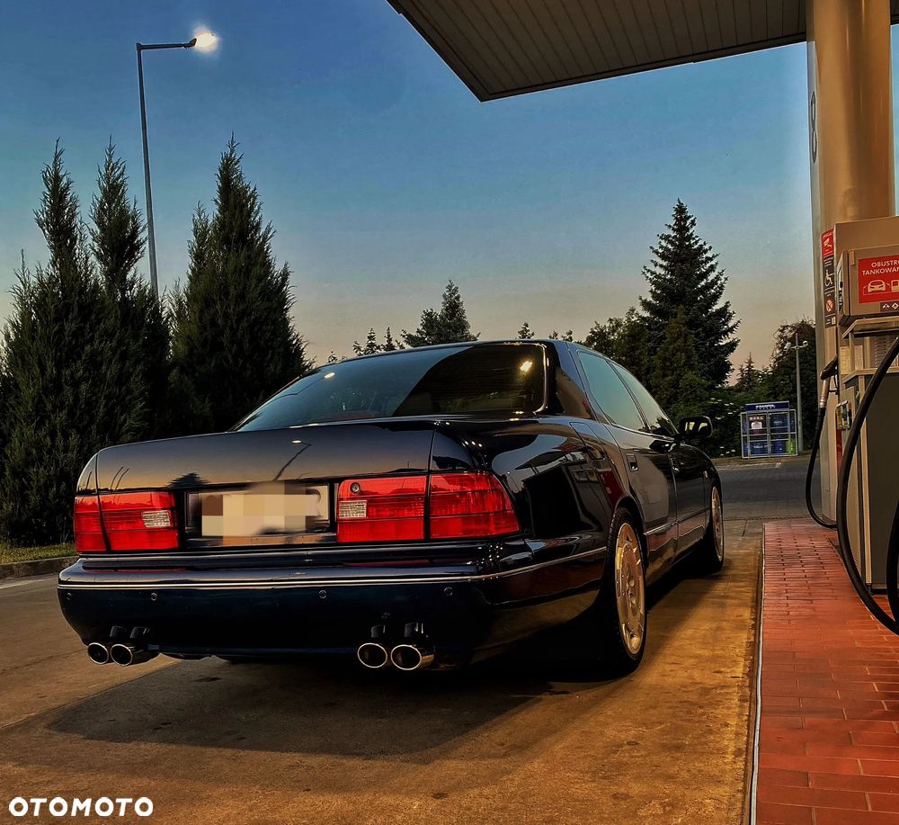 Lexus LS Standard - 1