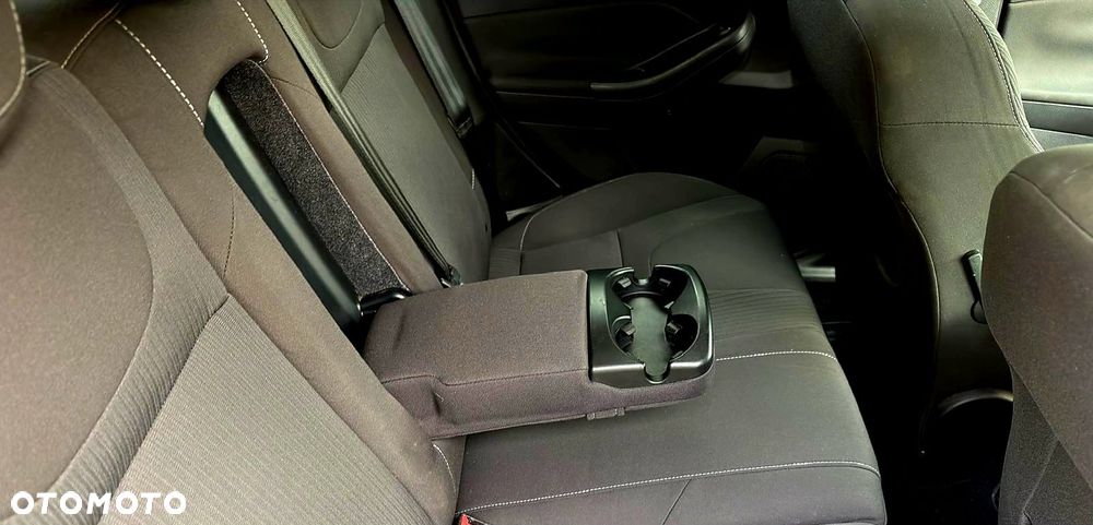 Ford Focus 1.6 EcoBoost Titanium - 13