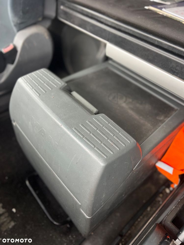 MAN TGX 18.440 / AUTOMAT RETARDER !! / OPONY: 95% / DUŻE ZBIORNIKI / 2010 ROK - 20