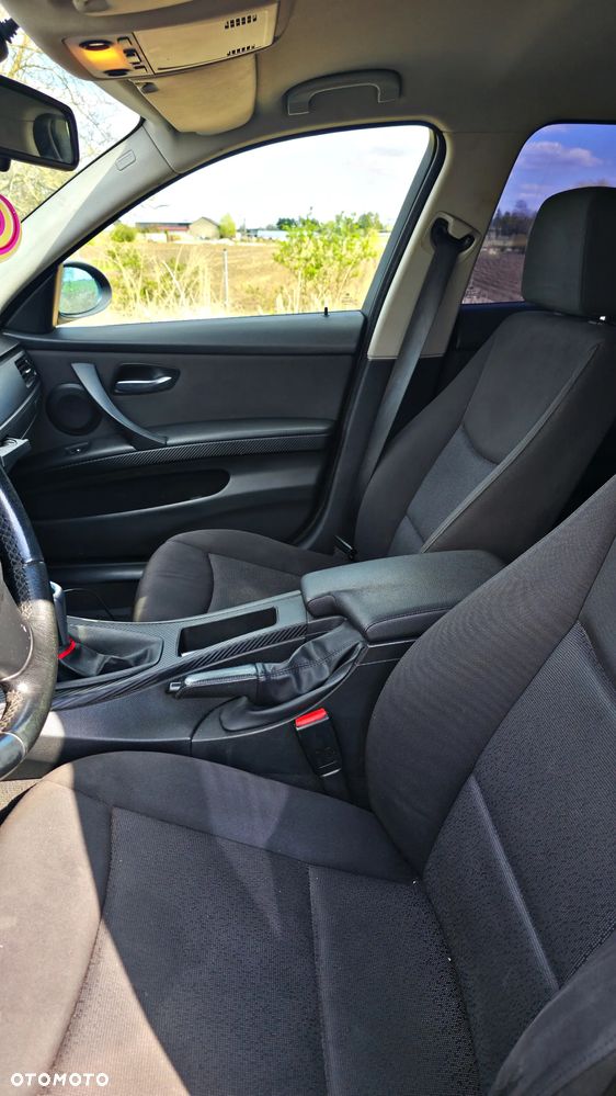 BMW Seria 3 320d DPF - 11