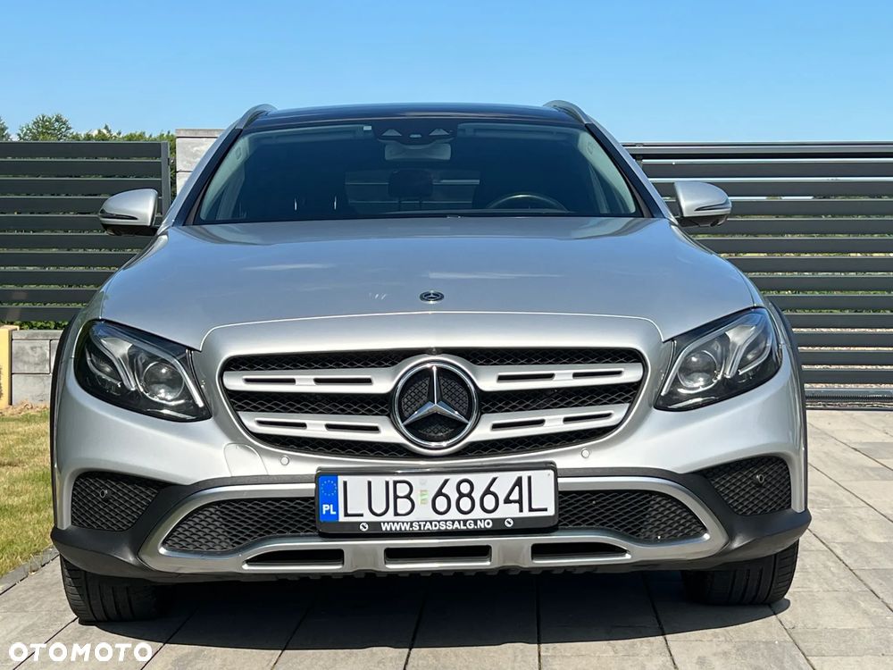 Mercedes-Benz Klasa E 220 d 4Matic T All-Terrain 9G-TRONIC Exclusive - 1