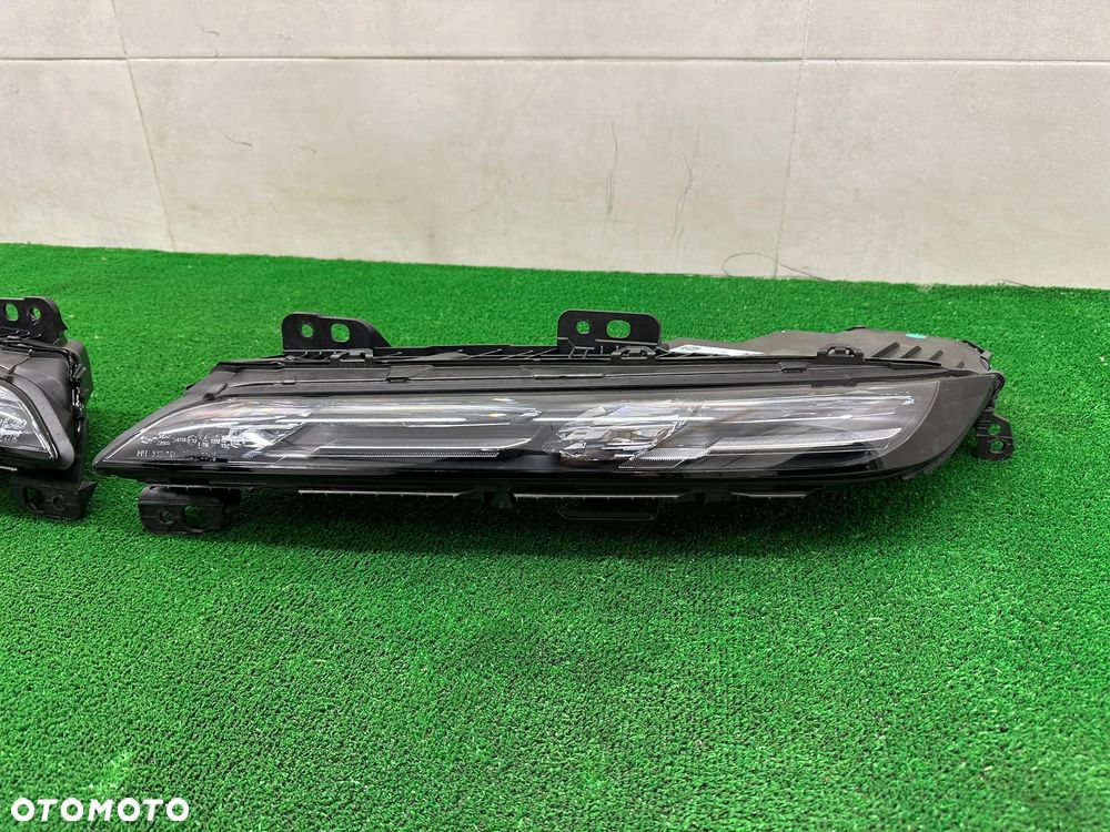 BMW 7 G70 i7 LAMPA LED PRZÓD PRAWA LEWA SWAROVSKI EU 9879935 9879936 - 3