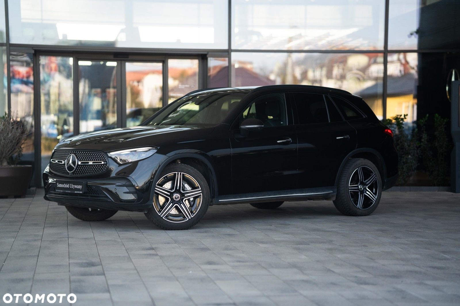 Mercedes-Benz GLC - 1
