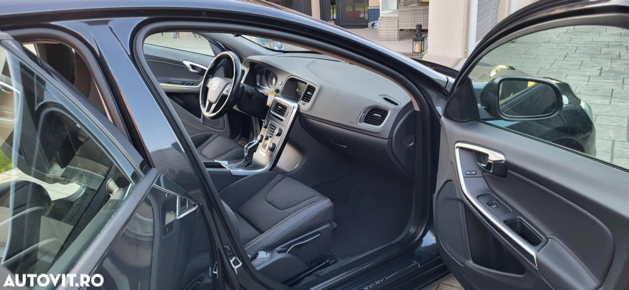 Volvo V60 - 16