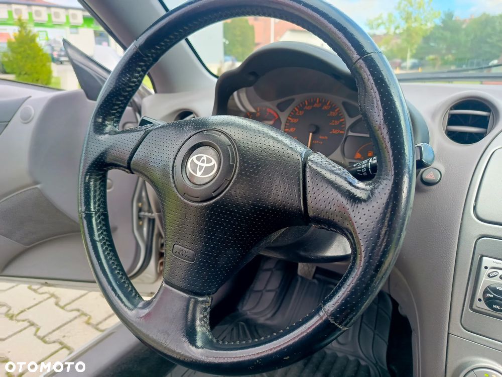 Toyota Celica 1.8 VVT-i Sol - 31