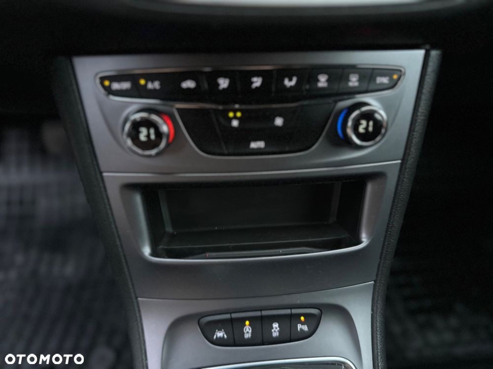 Opel Astra 1.6 CDTI Enjoy S&S - 6