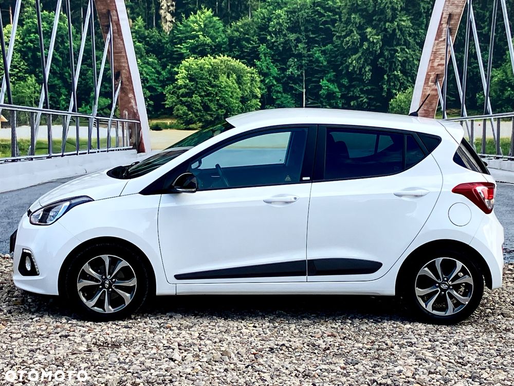 Hyundai i10 - 10