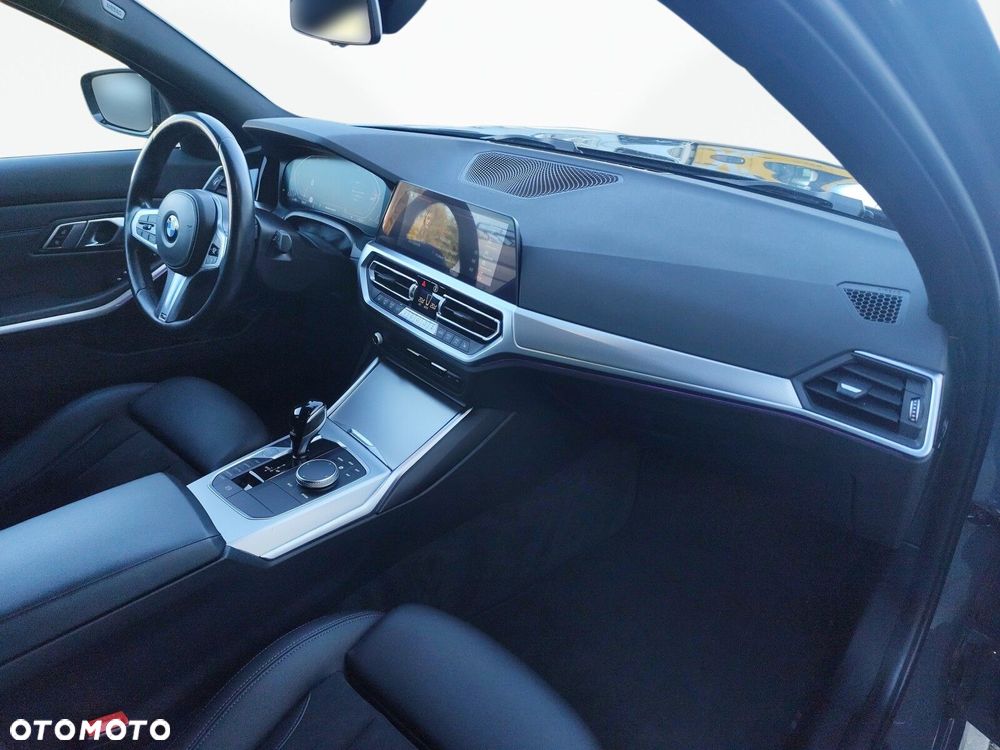 BMW Seria 3 - 21