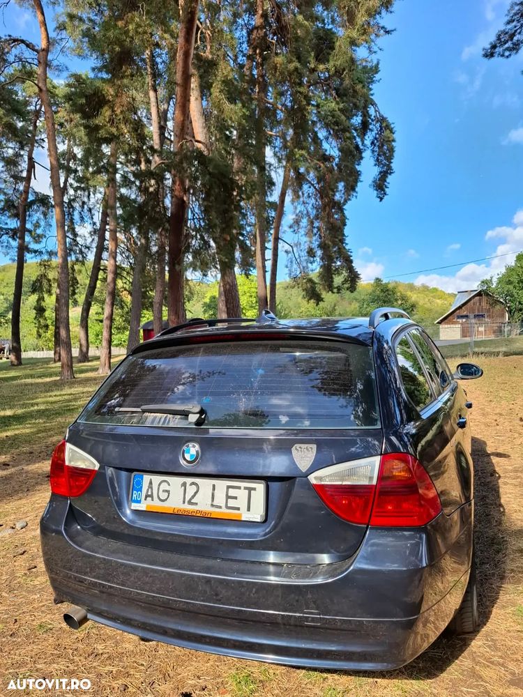 BMW Seria 3 320td compact - 4