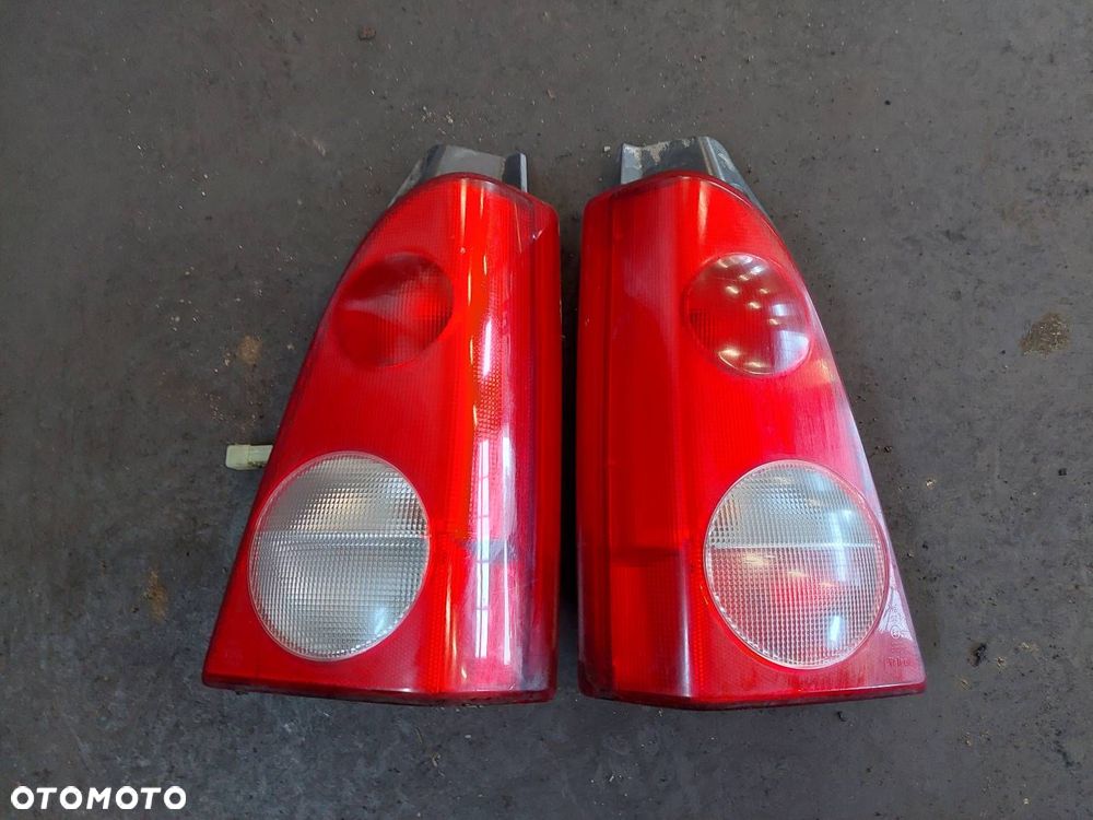 ZDERZAK TYŁ + LAMPY TYŁ OPEL AGILA A Z20Z - 6