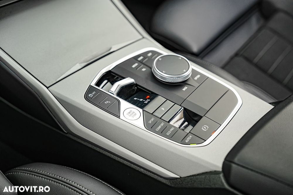 BMW Seria 3 320d xDrive Aut. Sport Line - 11