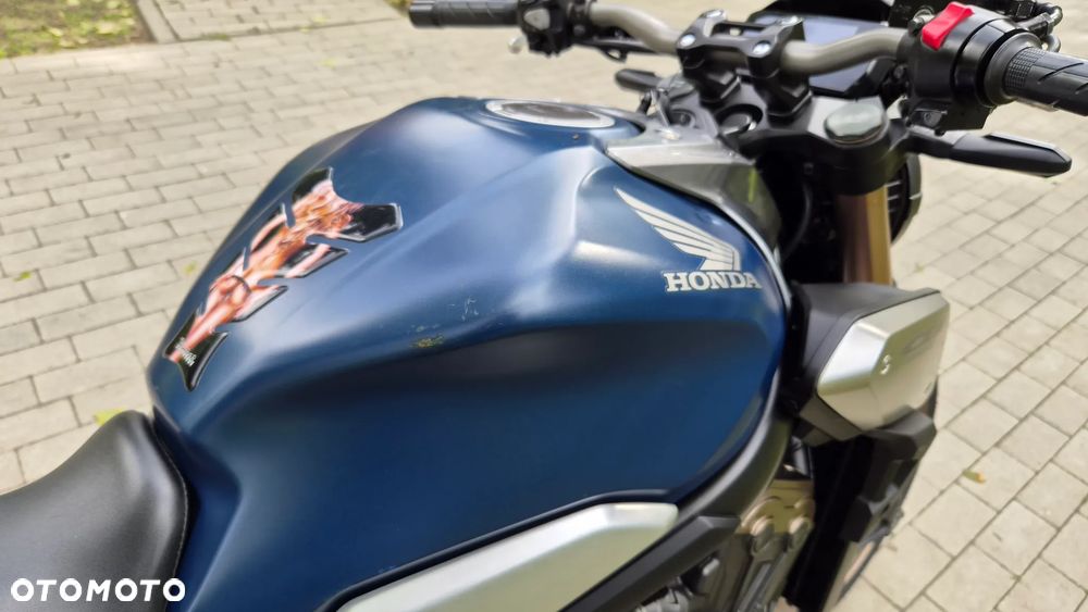 Honda CB - 17