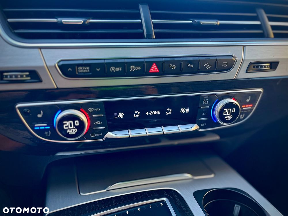 Audi Q7 - 29