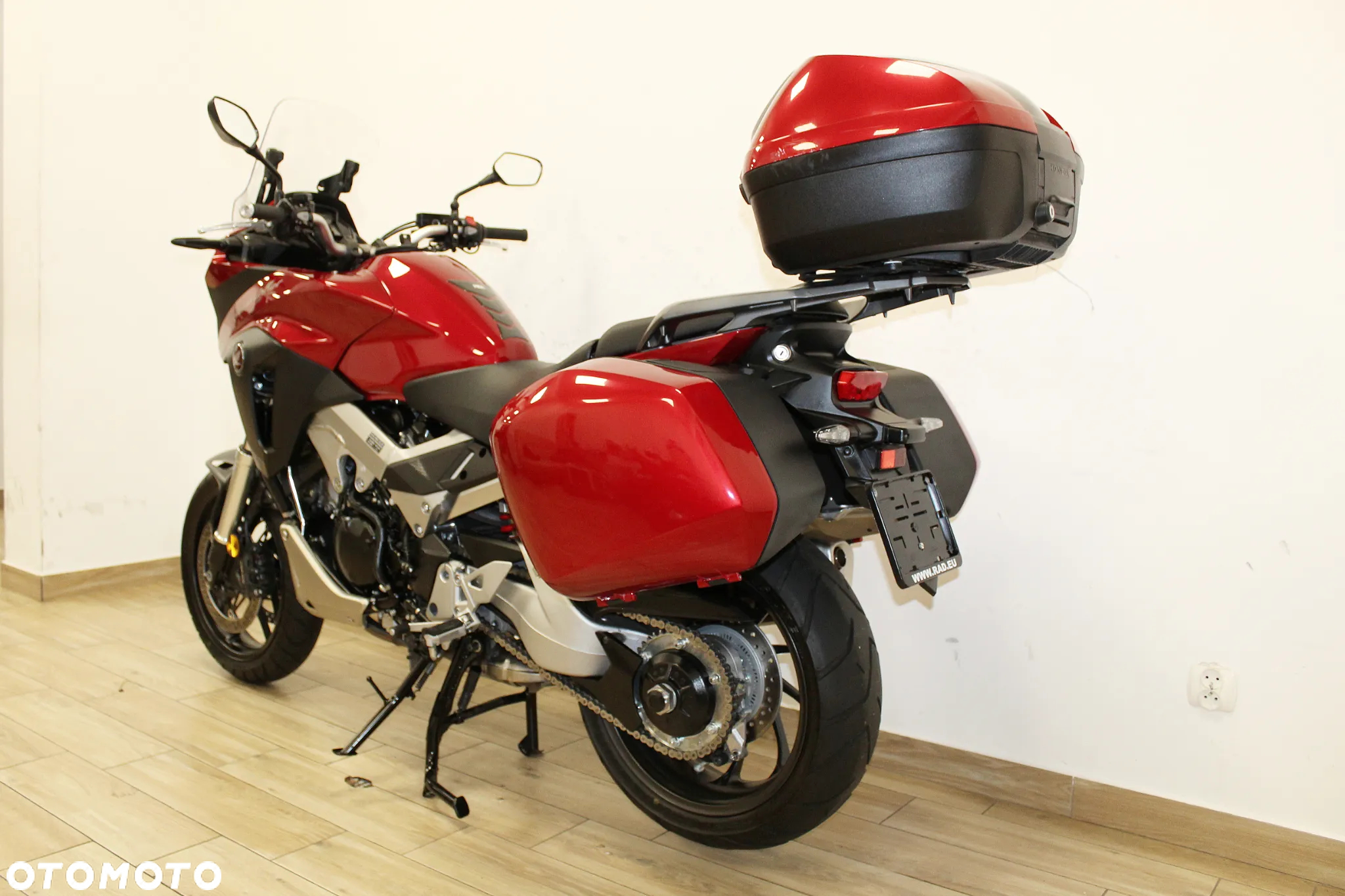 Honda VFR - 18
