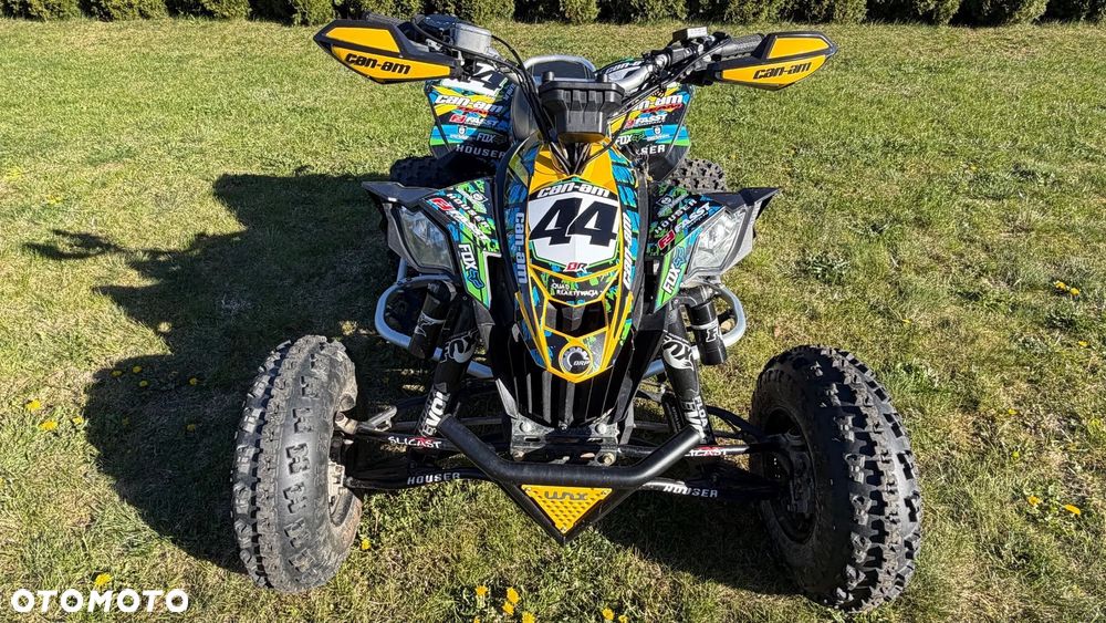 Can-Am DS - 11