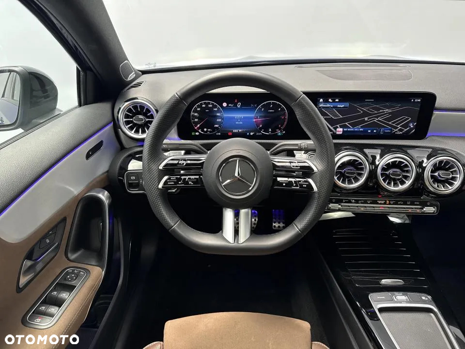 Mercedes-Benz Klasa A 200 d AMG Line 8G-DCT - 22