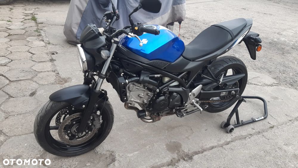 Suzuki SV - 11