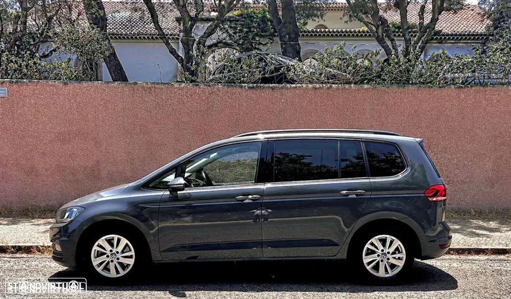 VW Touran 2.0 TDI Confortline - 1