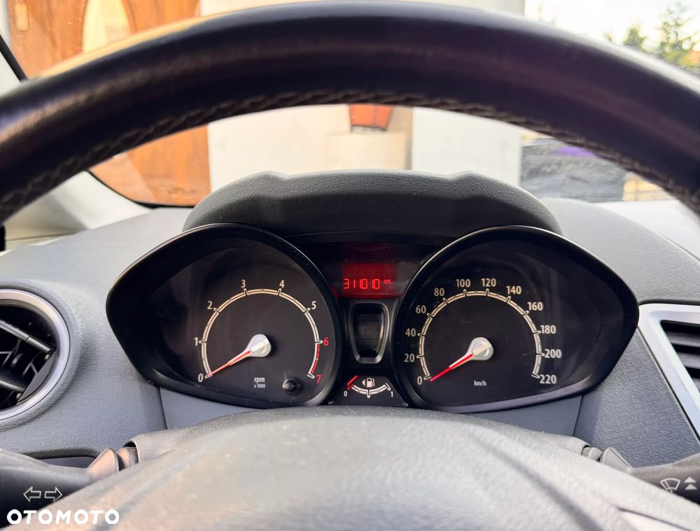 Ford Fiesta - 3