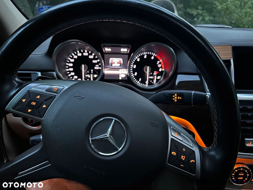 Mercedes-Benz GL 500 4Matic (BlueEFFICIENCY) 7G-TRONIC - 18
