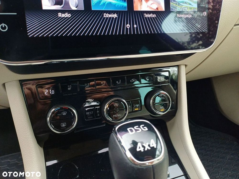 Skoda Superb 2.0 TSI 4x4 L&K DSG - 21