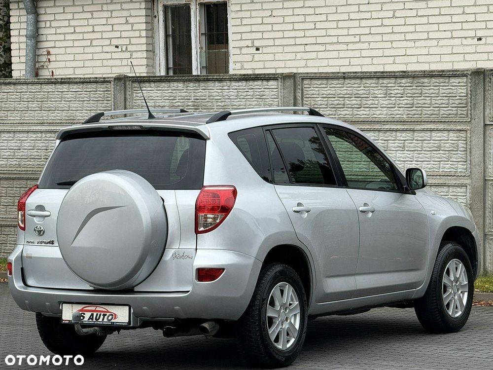 Toyota RAV4 2.2 D-4D 4x4 Executive - 25