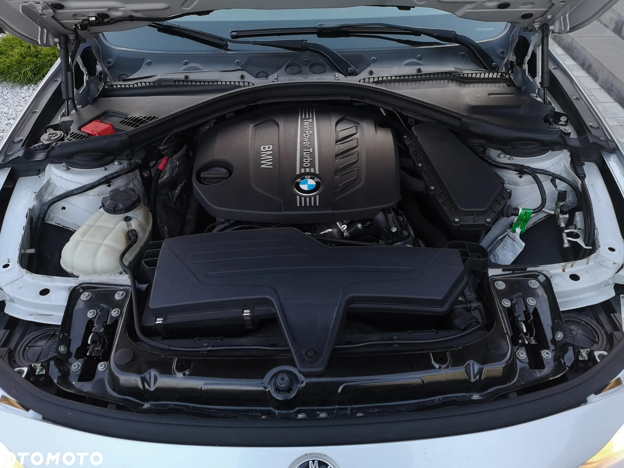 BMW Seria 3 318d Touring Blue Performance Modern Line - 23