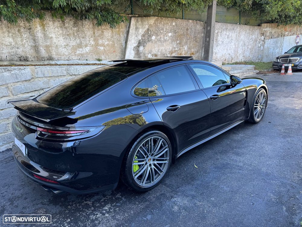 Porsche Panamera - 8