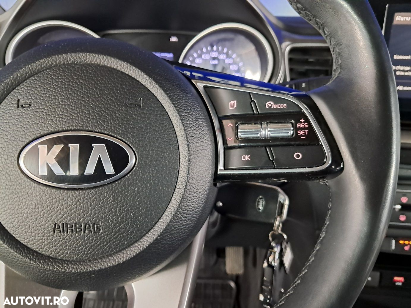 Kia Ceed - 16
